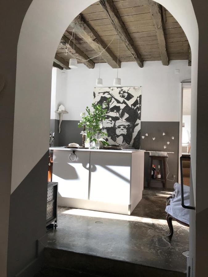 La Maison Sur La Place Penne-dʼAgenais Exteriér fotografie
