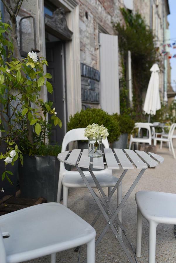 La Maison Sur La Place Penne-dʼAgenais Exteriér fotografie
